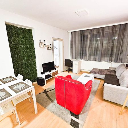 Apartment Skopje Square Екстериор снимка