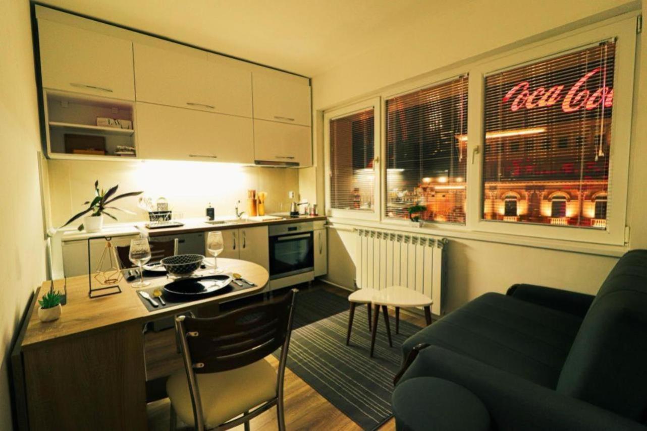 Apartment Skopje Square Екстериор снимка