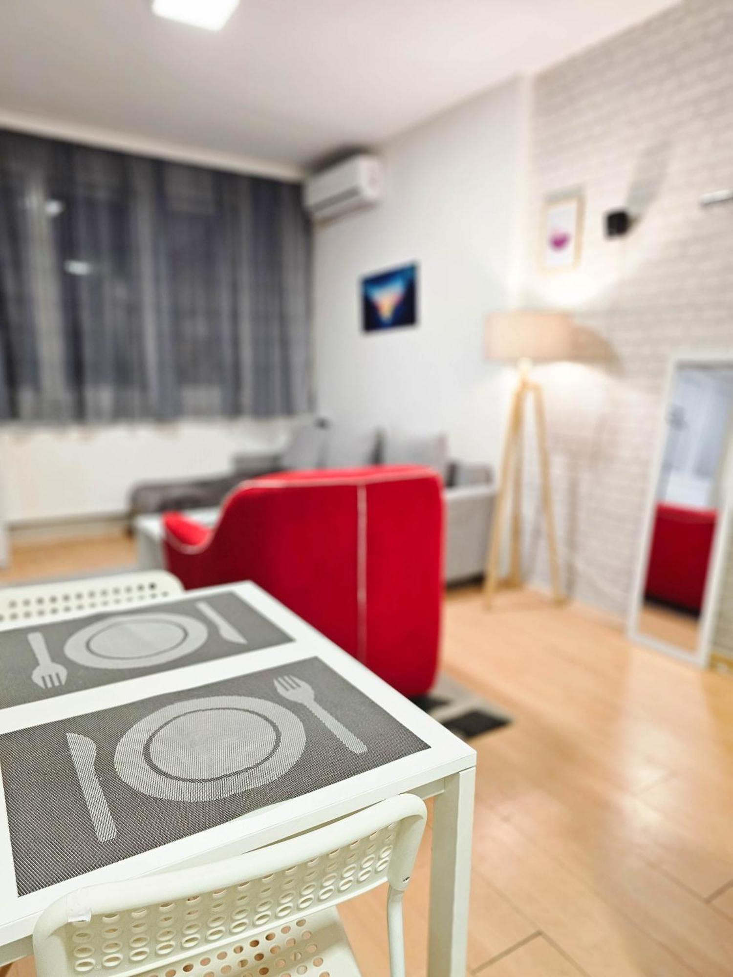 Apartment Skopje Square Екстериор снимка