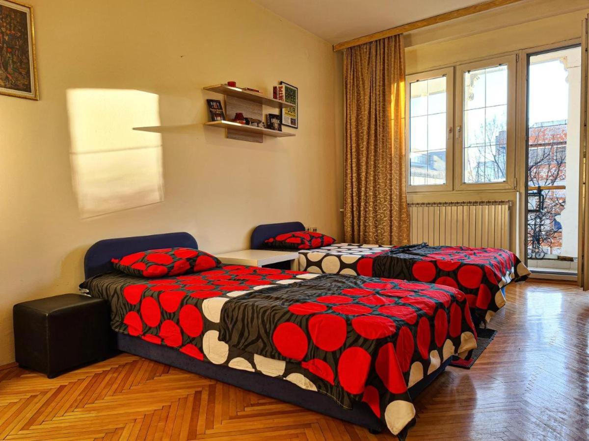 Apartment Skopje Square Екстериор снимка