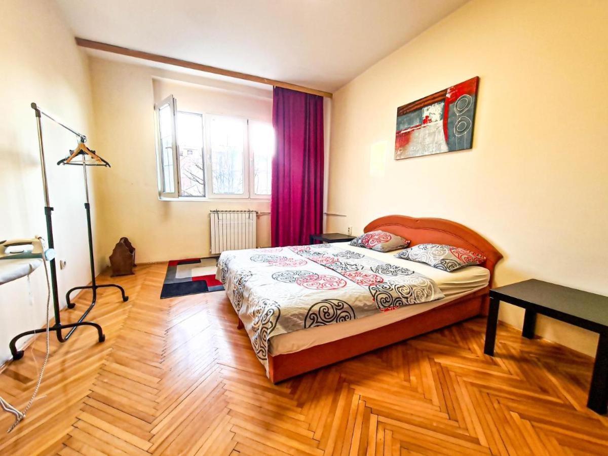 Apartment Skopje Square Екстериор снимка